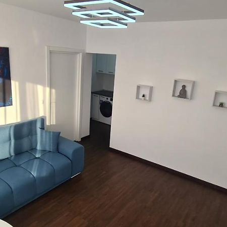 Belvedere Delux Apartment Дева Экстерьер фото