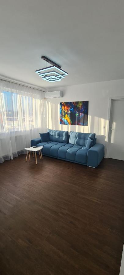Belvedere Delux Apartment Дева Экстерьер фото