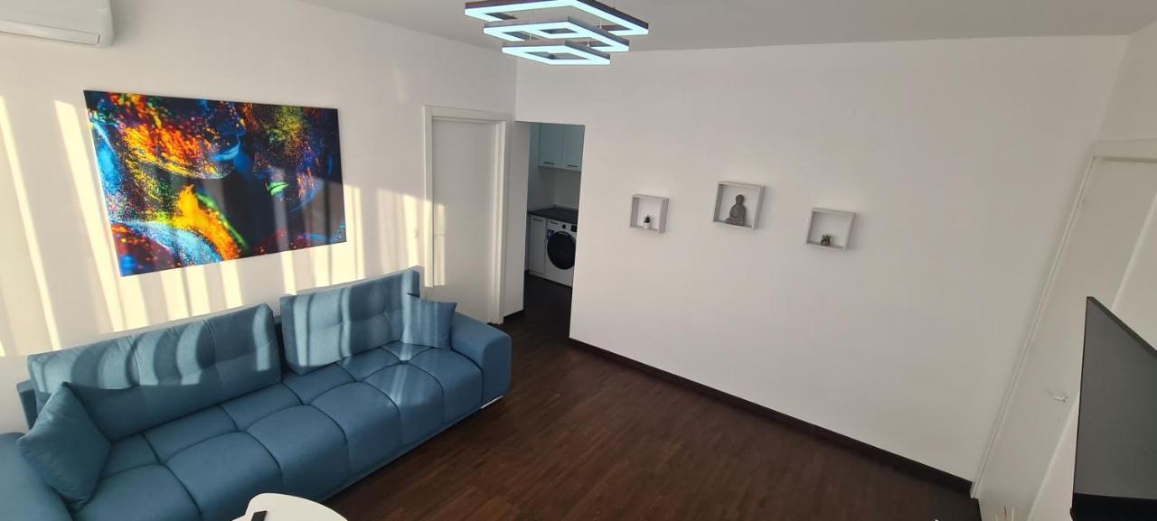Belvedere Delux Apartment Дева Экстерьер фото